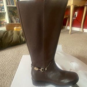 Giani Bernini Women’s Zip-Up Riding Boot, Buckle Accent, Dark Brown, 8.5.